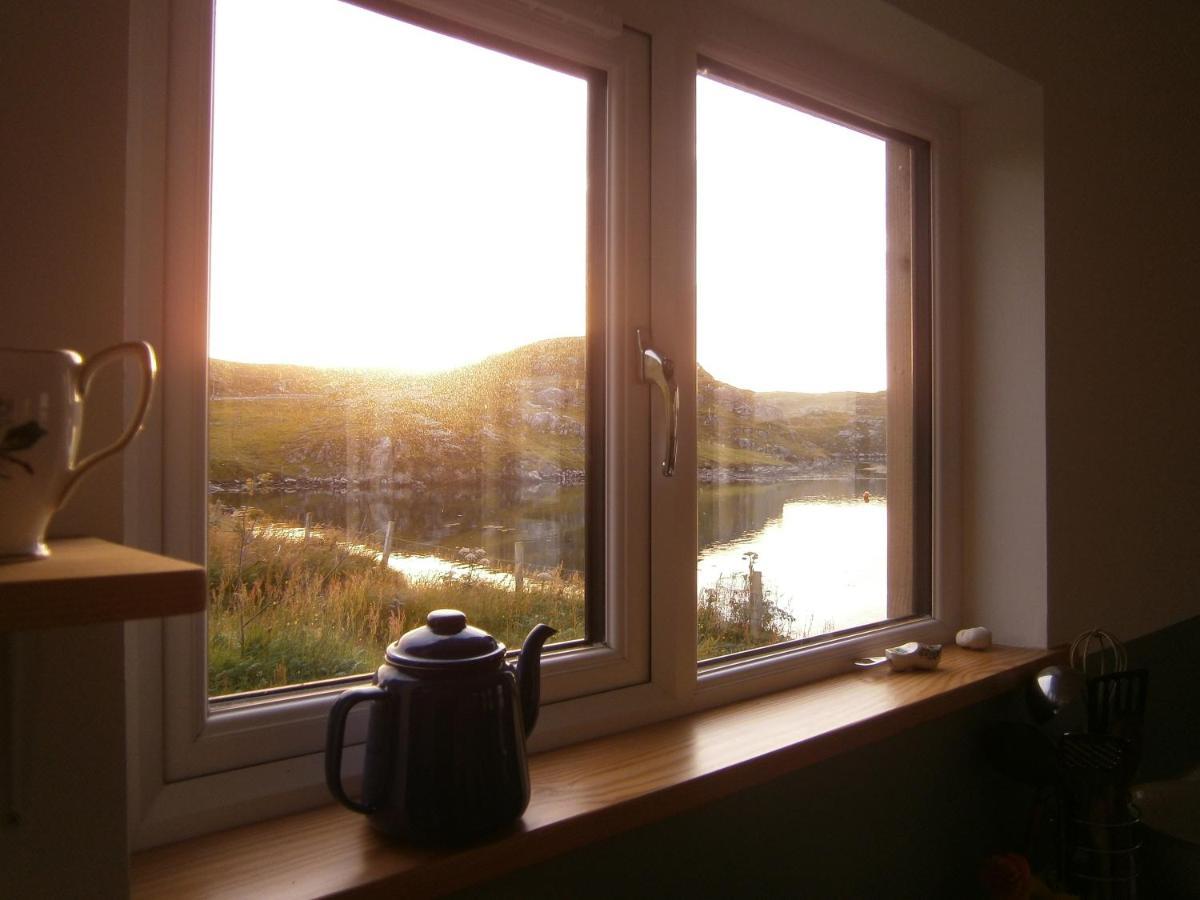 Otter Bunkhouse Hostel Cairisiadar Kültér fotó